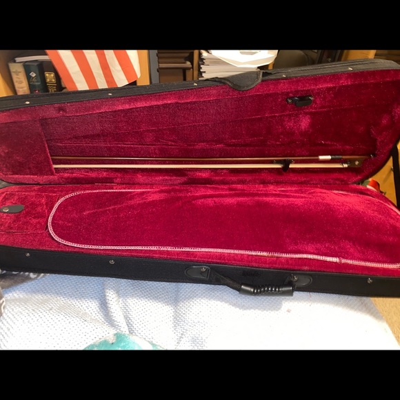 COPY - Authentic Mendini Violin and accessories!!! - Picture 7 of 16